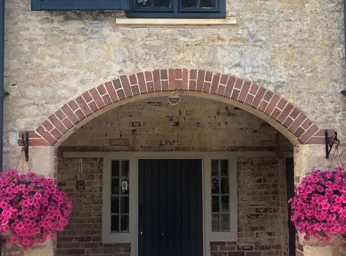 The Old Vicarage, Evenley. Brackley.